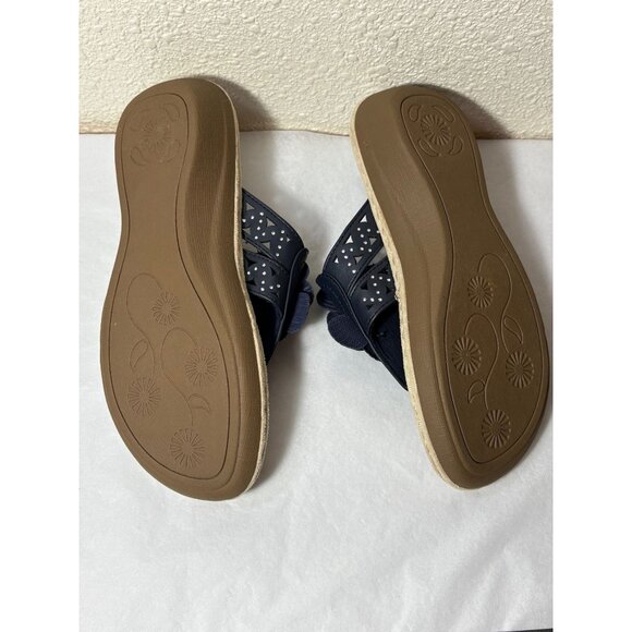 Cliffs By White Mountain Sandals Navy Blue Flower Thong Slides Size 6.5 M Comfor - Picture 3 of 4